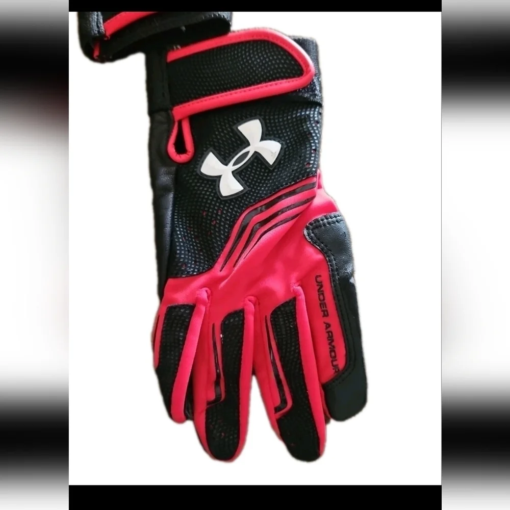 Under Armour Youth Red And Black  Clean Up Leather Palm Batting Gloves L